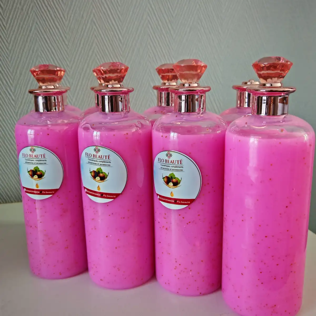 Gel douche gommant ultra blanchissant